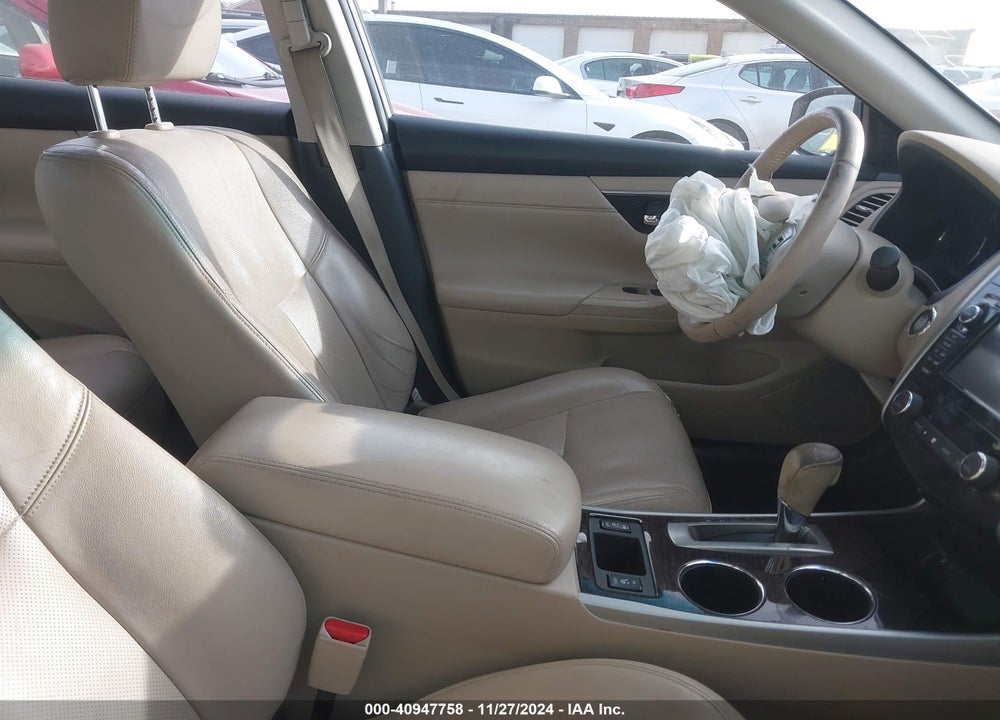 2015 NISSAN ALTIMA VIN: 1N4AL3AP3FN359546
