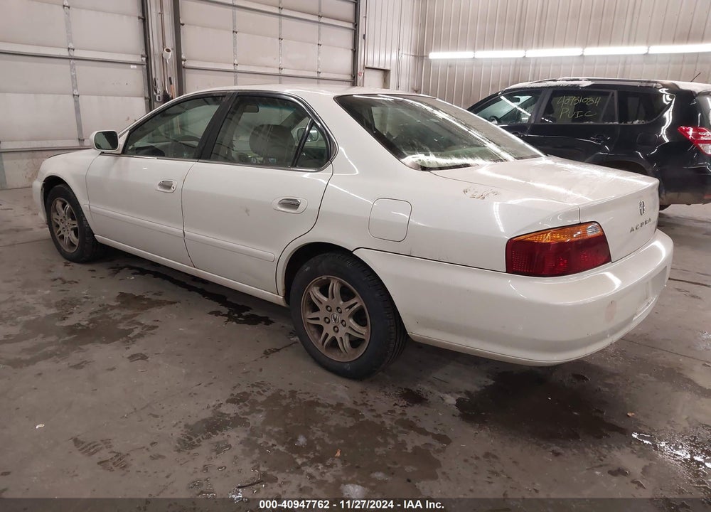 2001 ACURA TL 3.2 VIN: 19UUA56661A016675