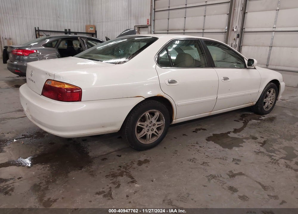 2001 ACURA TL 3.2 VIN: 19UUA56661A016675