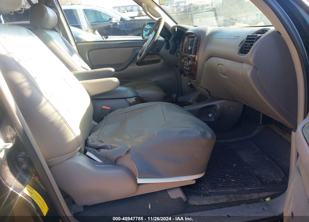 2002 TOYOTA SEQUOIA LIMITED V8 VIN: 5TDBT48A42S082559