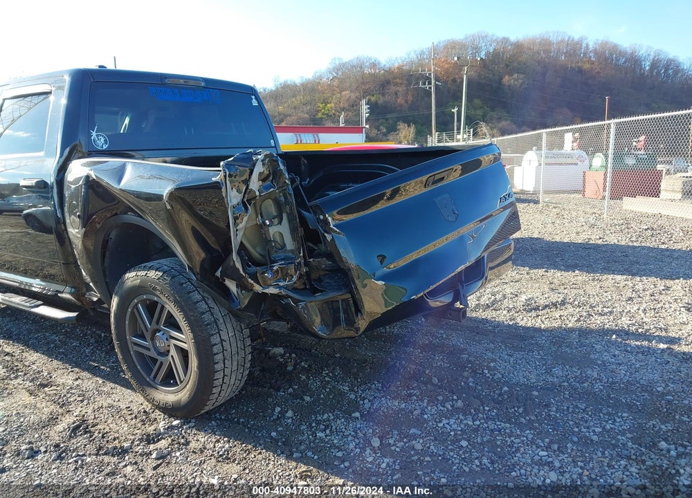 2016 RAM 1500 EXPRESS VIN: 1C6RR7KG6GS215114