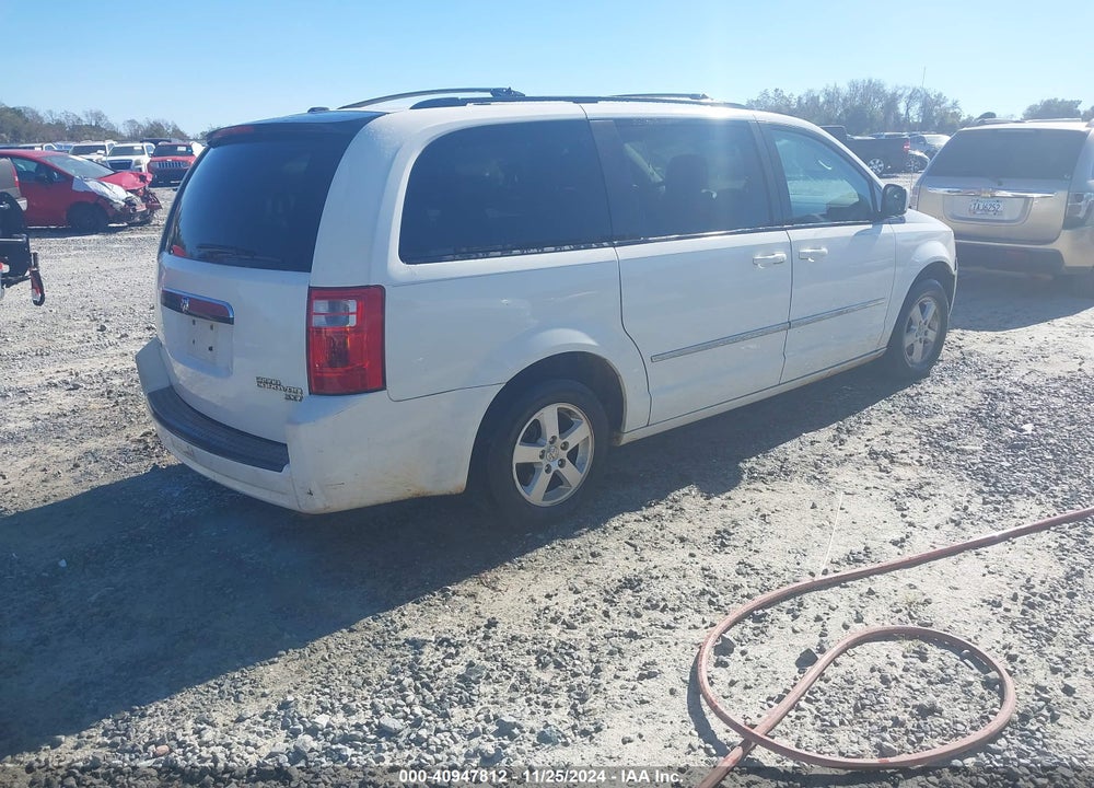 2010 DODGE GRAND CARAVAN SXT VIN: 2D4RN5D18AR119093