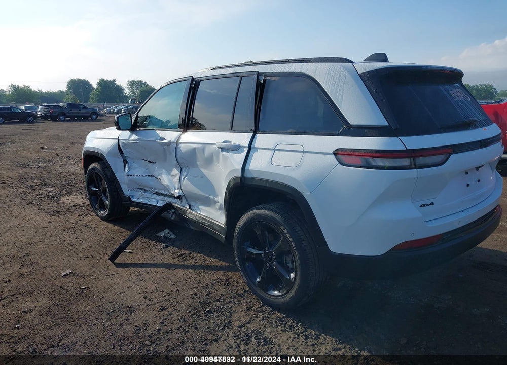 2024 JEEP GRAND CHEROKEE ALTITUDE 4X4 VIN: 1C4RJHAG3R8934375