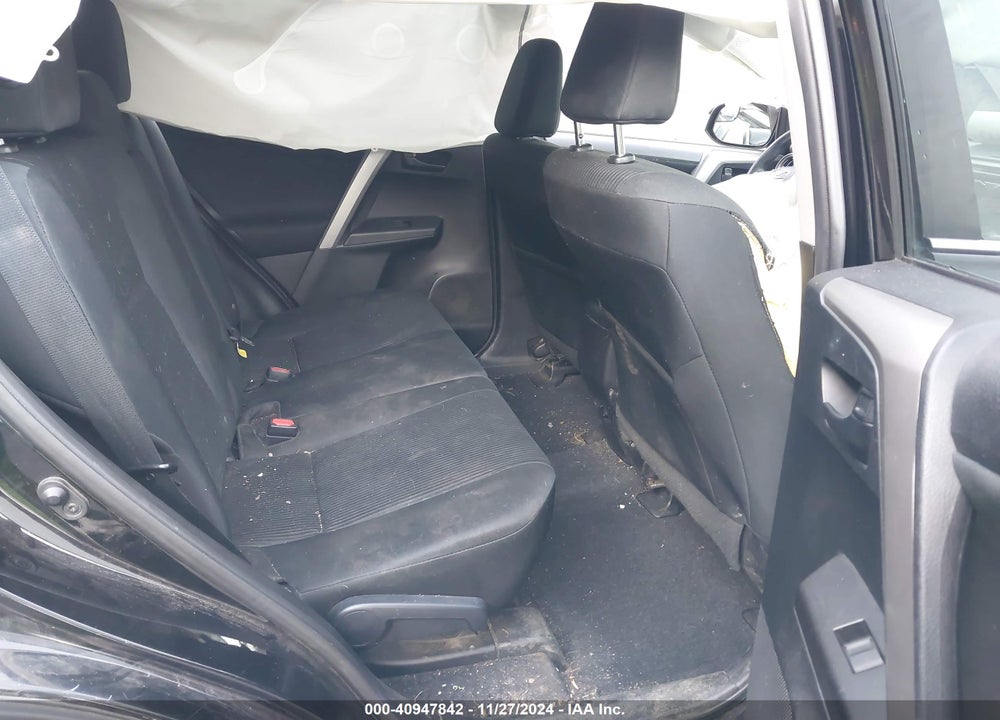 2017 TOYOTA RAV4 LE VIN: 2T3BFREV4HW550874