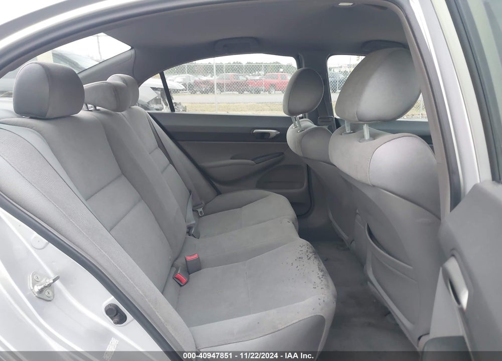 2007 HONDA CIVIC LX VIN: 1HGFA165X7L086377