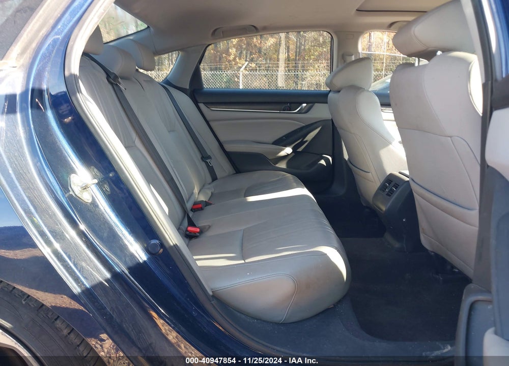 2018 HONDA ACCORD VIN: 1HGCV1F94JA046129