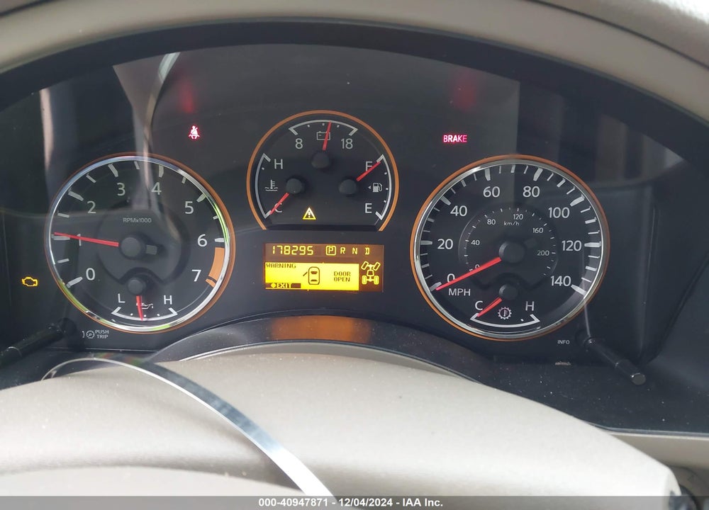 2015 NISSAN ARMADA PLATINUM VIN: 5N1BA0NE6FN610860