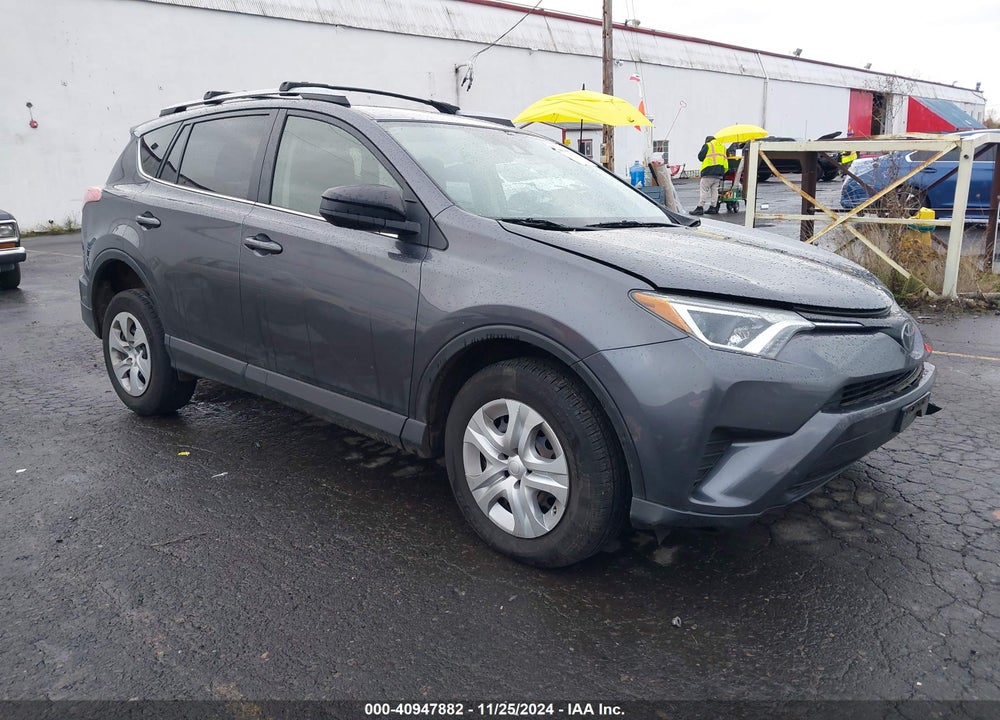 2017 TOYOTA RAV4 LE VIN: JTMBFREV1HJ108827