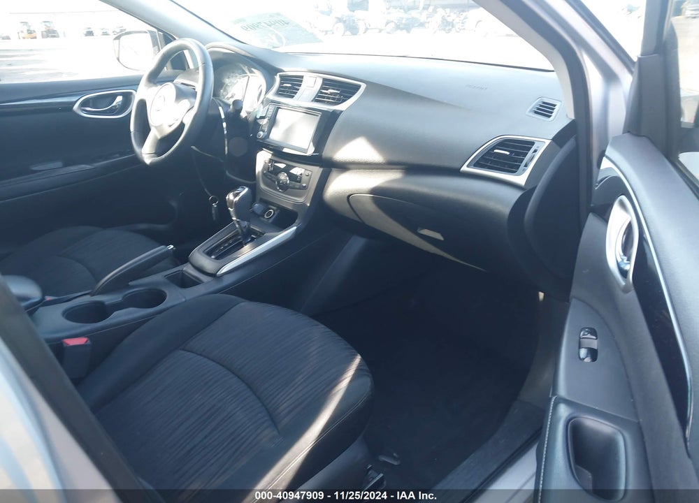 2019 NISSAN SENTRA SV VIN: 3N1AB7AP8KY317118