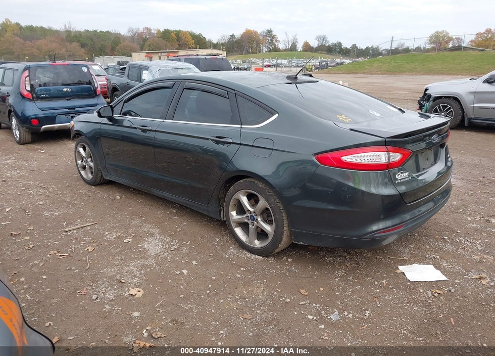 2015 FORD FUSION SE VIN: 3FA6P0HD0FR176932