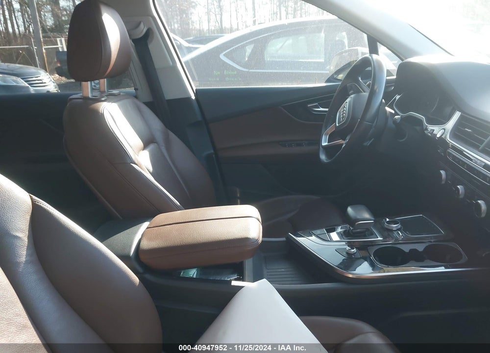 2017 AUDI Q7 3.0T PREMIUM VIN: WA1LAAF75HD013510