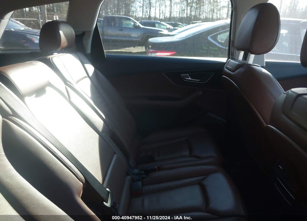 2017 AUDI Q7 3.0T PREMIUM VIN: WA1LAAF75HD013510