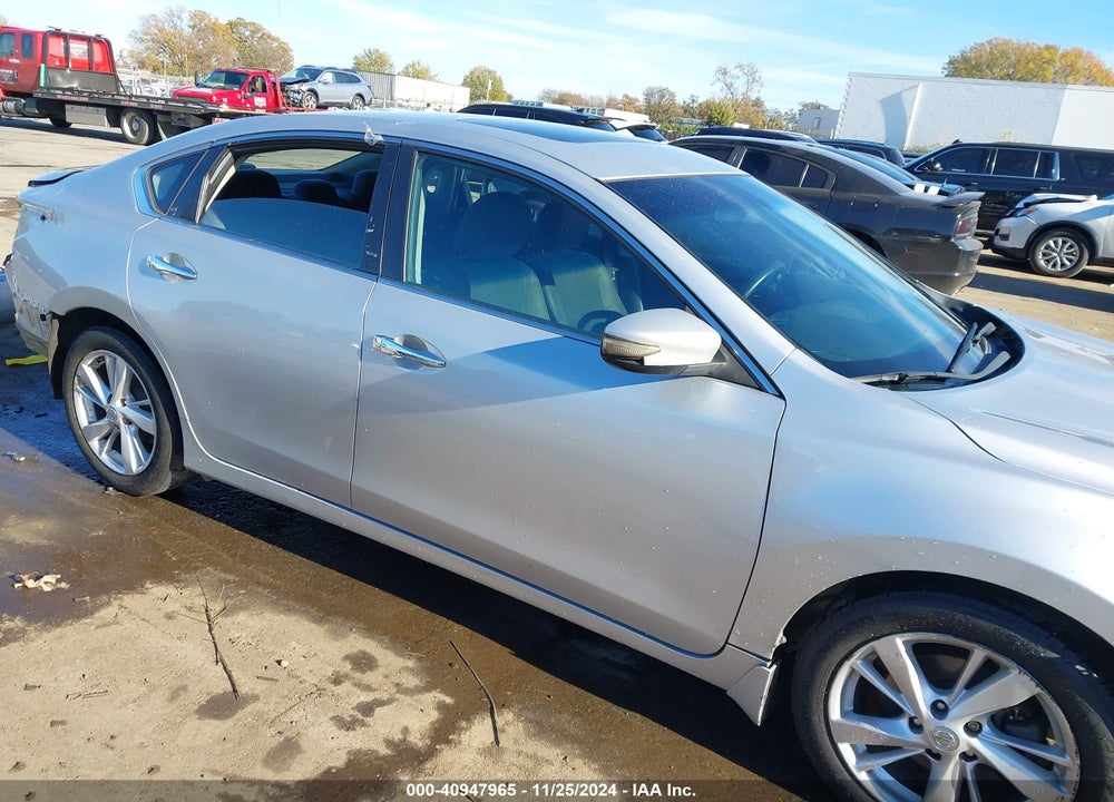 2015 NISSAN ALTIMA VIN: 1N4AL3APXFC141325