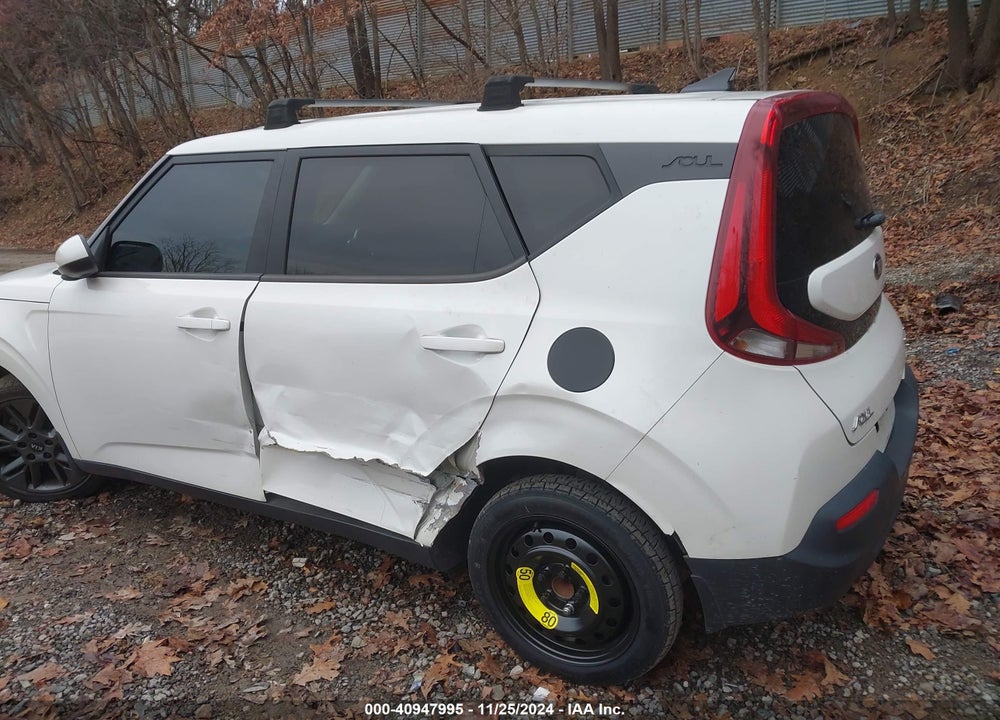2021 KIA SOUL !/+/S VIN: KNDJ23AU6M7797496