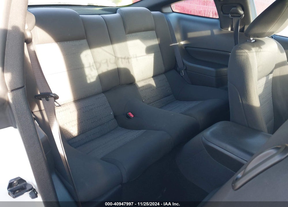 2006 FORD MUSTANG V6 VIN: 1ZVFT80N665178600