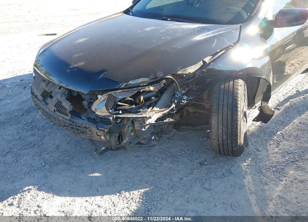 2015 HONDA ACCORD LX VIN: 1HGCR2F35FA071389