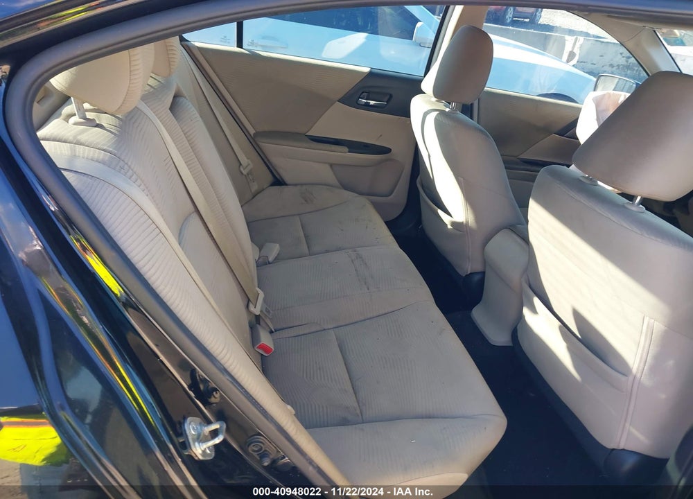2015 HONDA ACCORD LX VIN: 1HGCR2F35FA071389