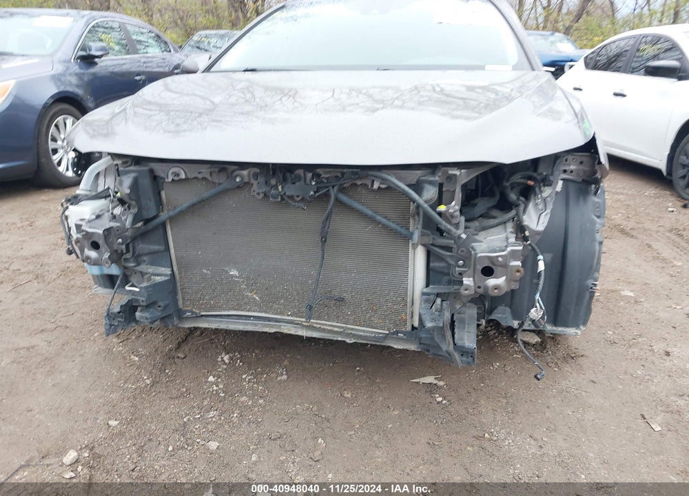 2019 TOYOTA CAMRY VIN: 4T1B11HK9KU690680