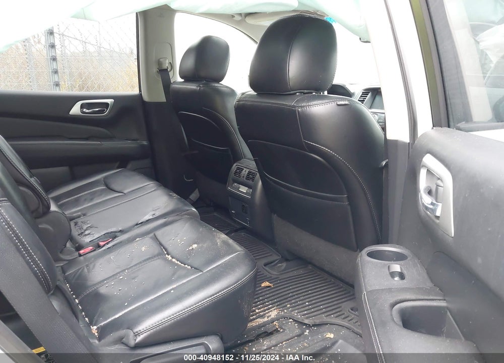 2015 NISSAN PATHFINDER SL VIN: 5N1AR2MMXFC608873