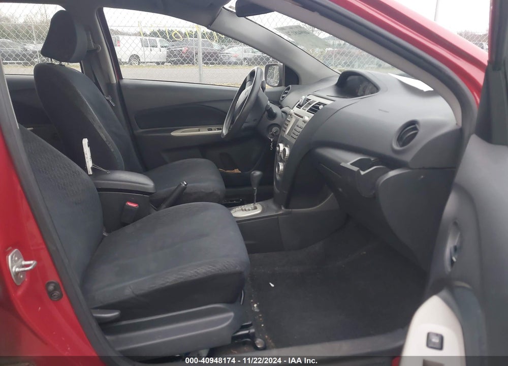 2008 TOYOTA YARIS VIN: JTDBT903884037767