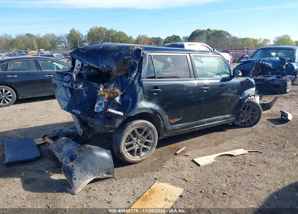 2013 SCION XB VIN: JTLZE4FE1DJ039395
