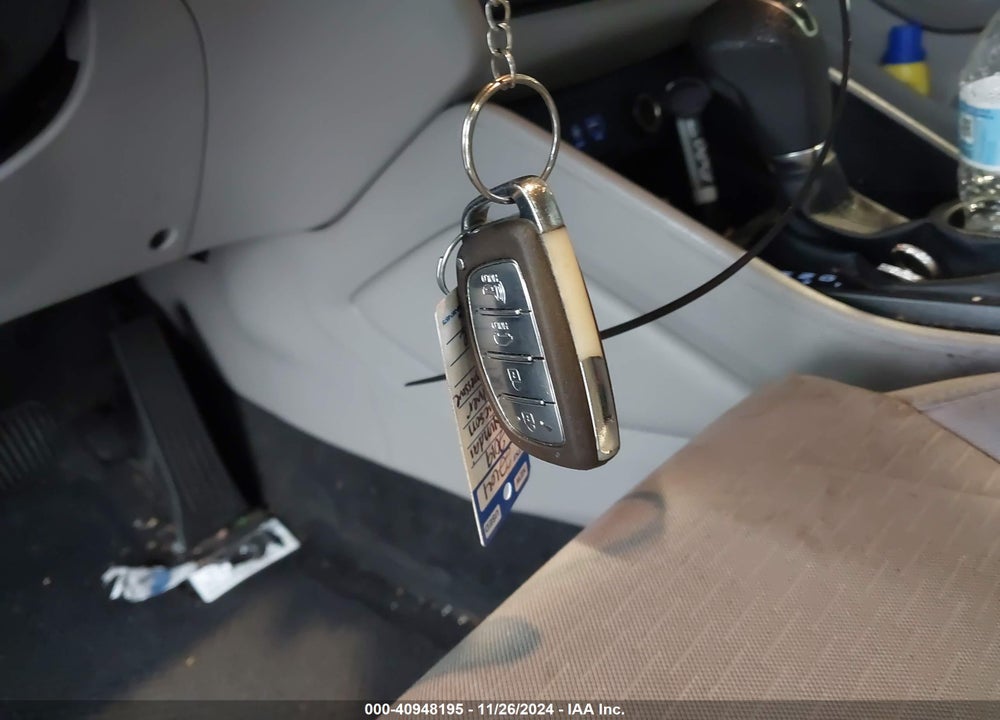 2019 HYUNDAI TUCSON VALUE VIN: KM8J3CA48KU037819