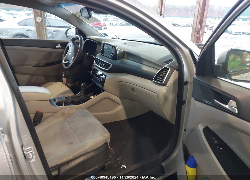 2019 HYUNDAI TUCSON VALUE VIN: KM8J3CA48KU037819