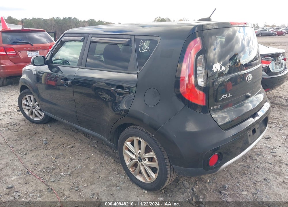 2017 KIA SOUL VIN: KNDJP3A55H7462648