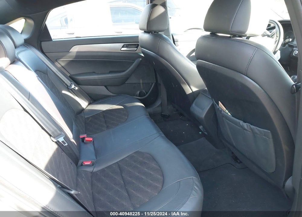 2018 HYUNDAI SONATA VIN: 5NPE34AF9JH697440