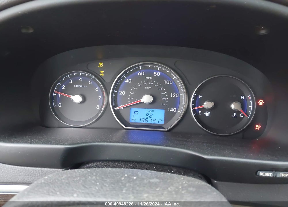 2010 HYUNDAI SANTA FE GLS VIN: 5NMSGDAB7AH413711
