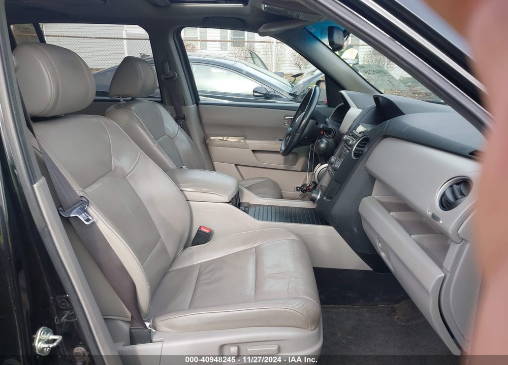 2013 HONDA PILOT EX-L VIN: 5FNYF4H69DB002001