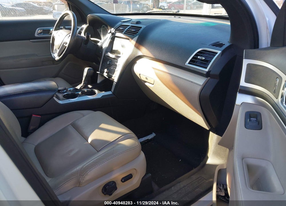 2014 FORD EXPLORER XLT VIN: 1FM5K8D8XEGC21811