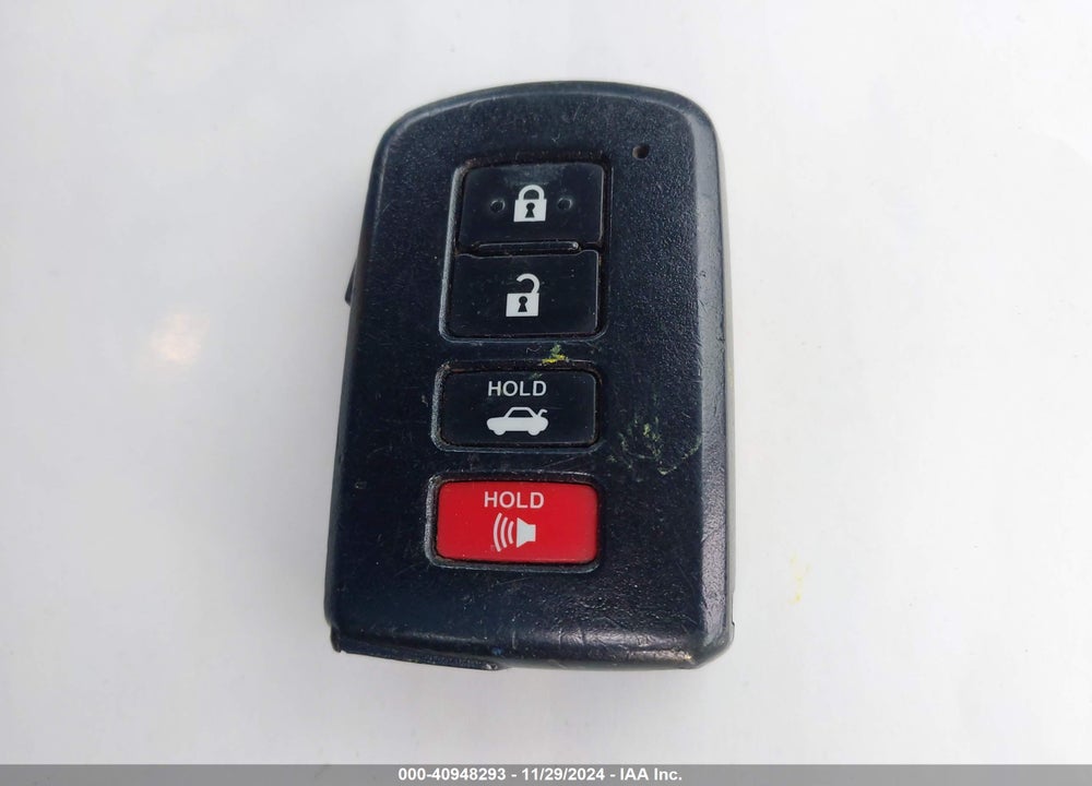 2014 TOYOTA CAMRY HYBRID LE VIN: 4T1BD1FK5EU112588