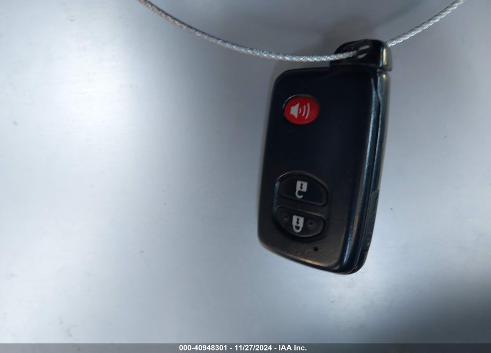 2013 TOYOTA PRIUS TWO VIN: JTDKN3DUXD1635252