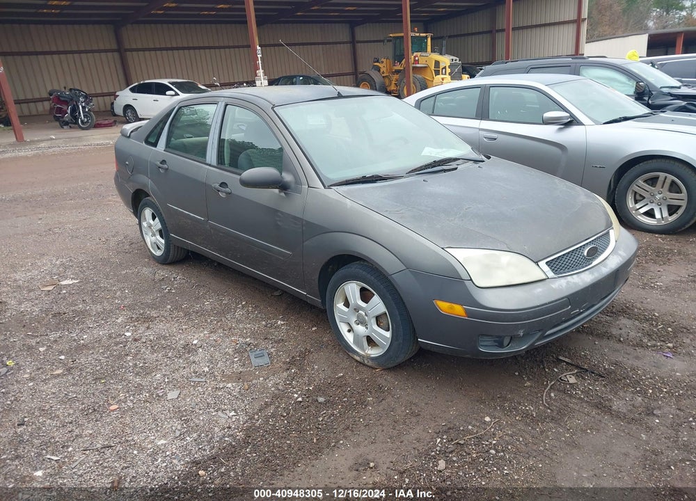 2006 FORD FOCUS ZX4 VIN: 1FAFP34N26W103641