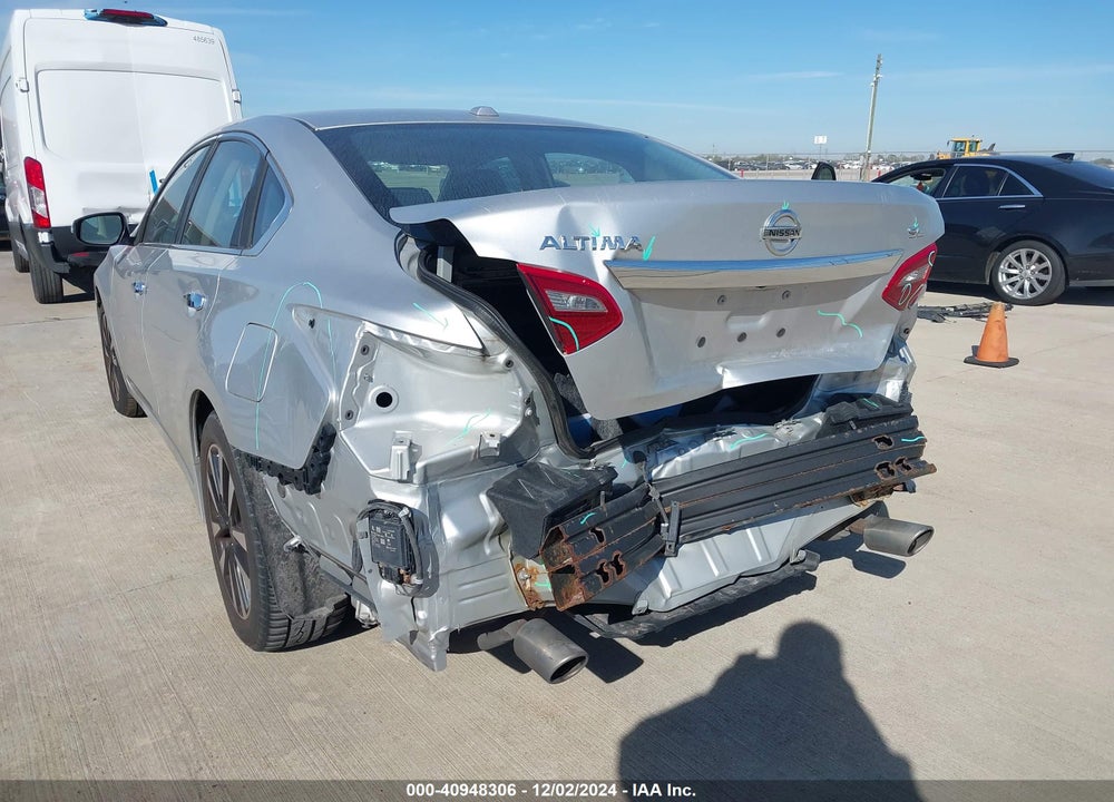 2018 NISSAN ALTIMA VIN: 1N4AL3AP0JC249171