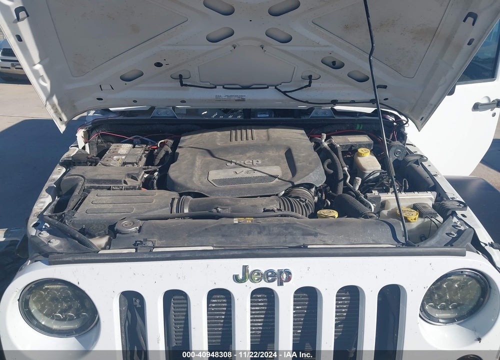 2017 JEEP WRANGLER UNLIMITED SPORT 4X4 VIN: 1C4BJWDG9HL739300