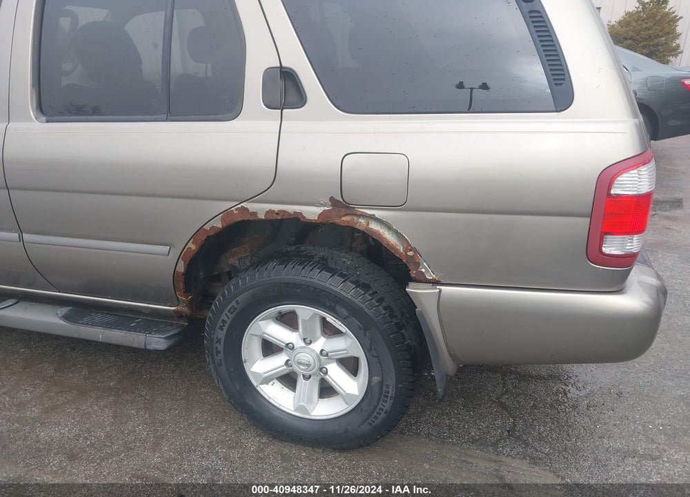 2003 NISSAN PATHFINDER SE VIN: JN8DR09Y33W803701