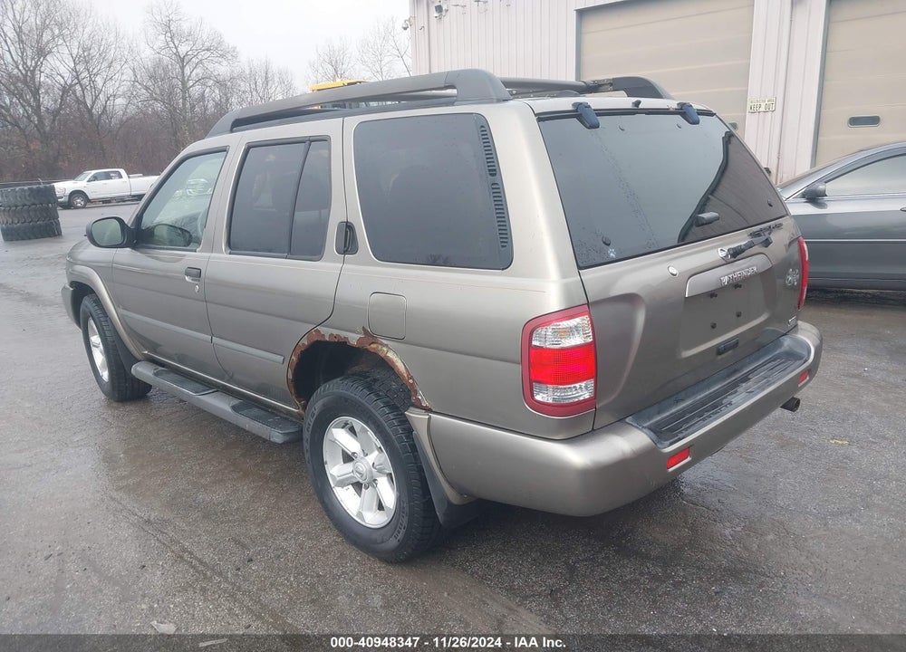 2003 NISSAN PATHFINDER SE VIN: JN8DR09Y33W803701