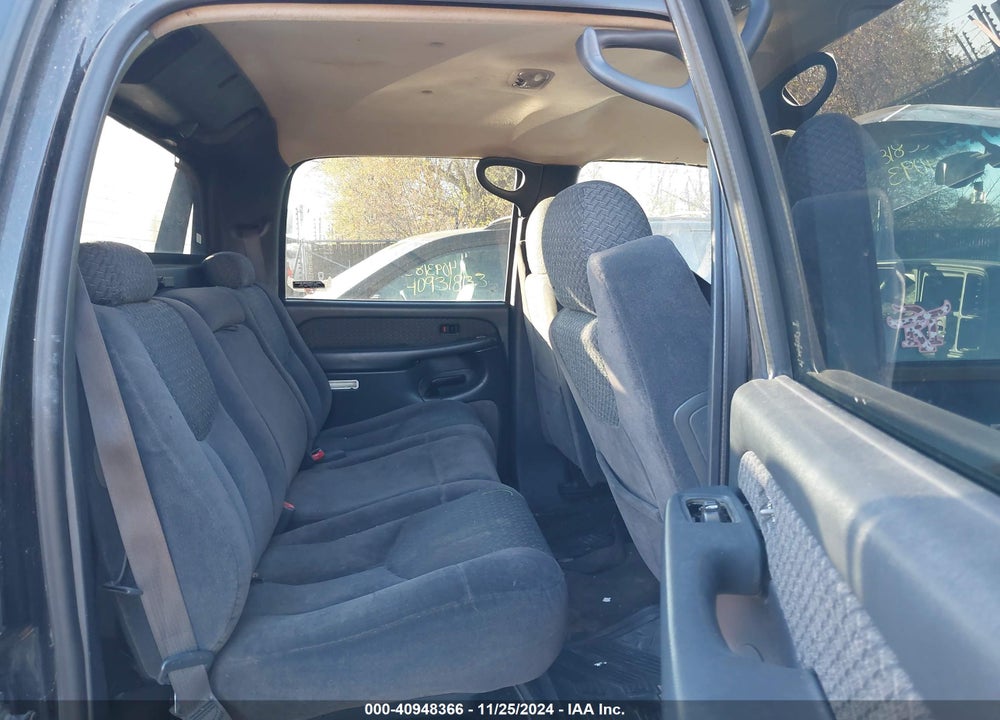 2002 CHEVROLET AVALANCHE 1500 VIN: 3GNEK13T42G137413