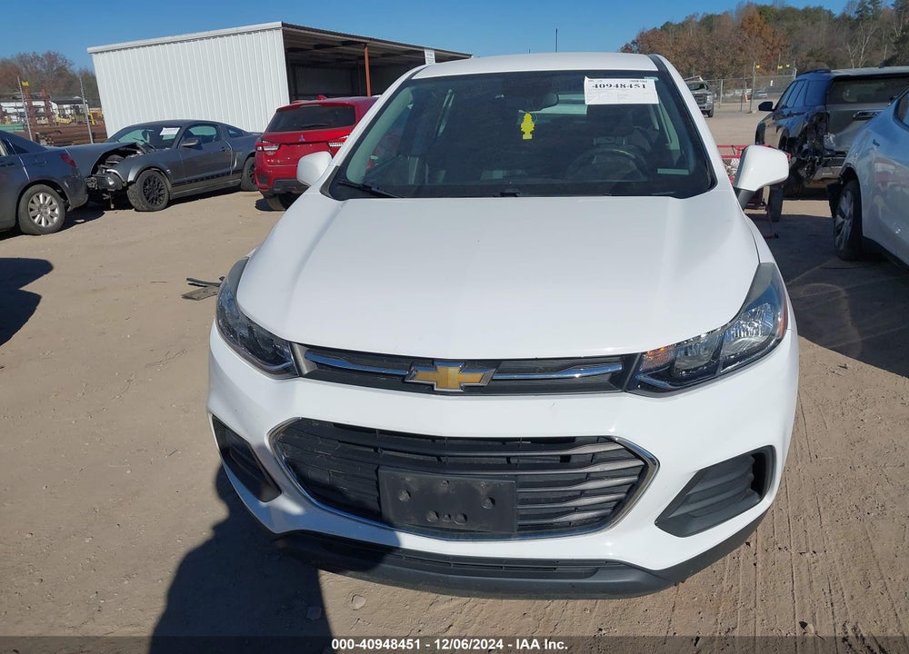2017 CHEVROLET TRAX LS VIN: 3GNCJKSB2HL257221