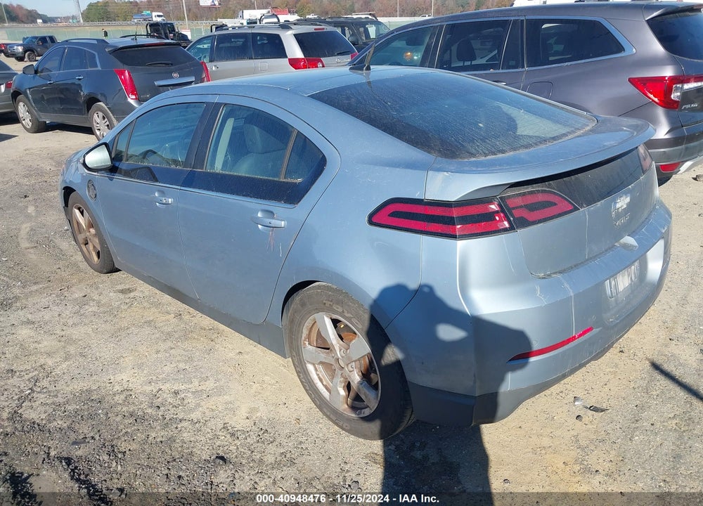 2013 CHEVROLET VOLT VIN: 1G1RB6E45DU131058