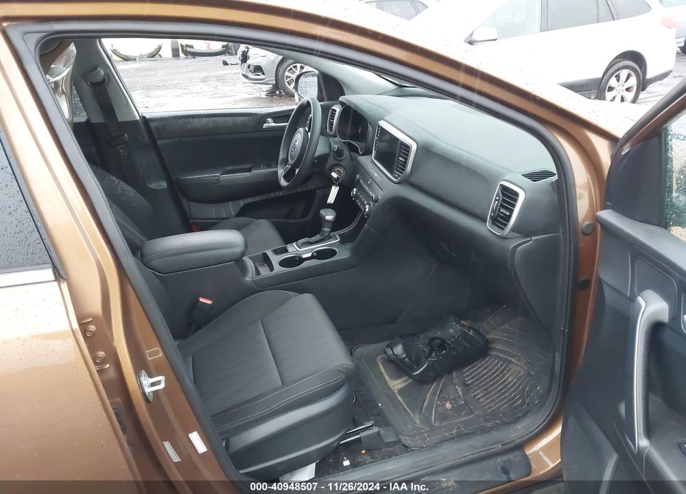 2020 KIA SPORTAGE LX VIN: KNDPMCACXL7789539