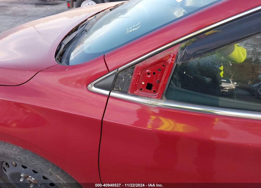 2014 NISSAN SENTRA SR VIN: 3N1AB7AP5EL649311