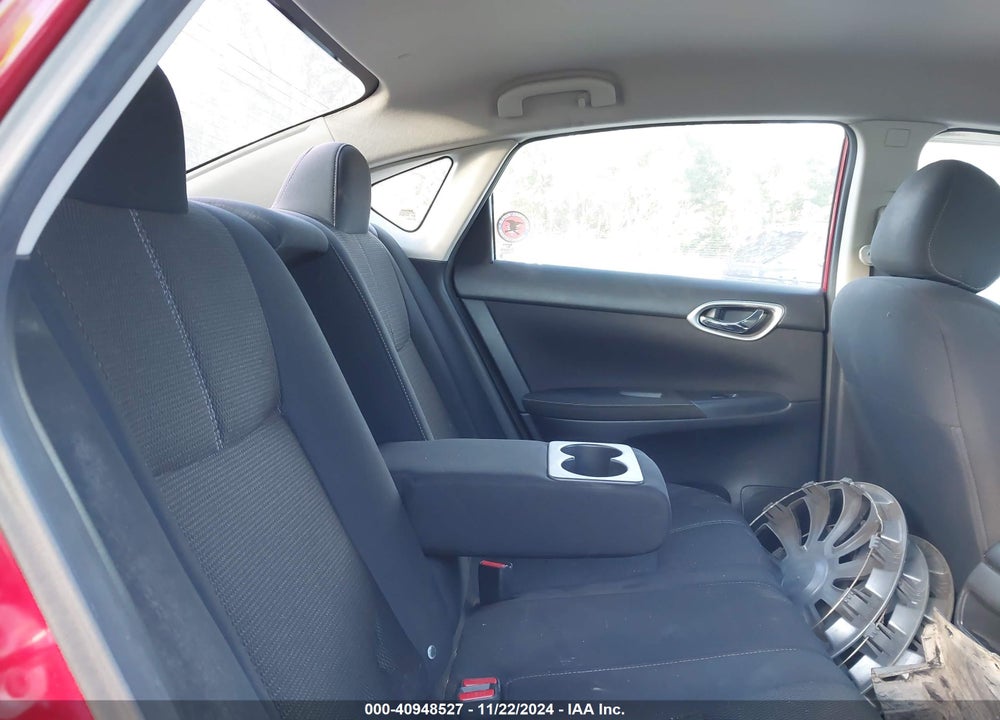 2014 NISSAN SENTRA SR VIN: 3N1AB7AP5EL649311