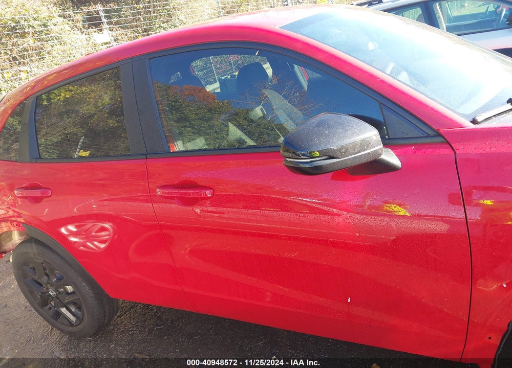 2024 HONDA HR-V 2WD SPORT/2WD SPORT W/O BSI VIN: 3CZRZ1H58RM743626