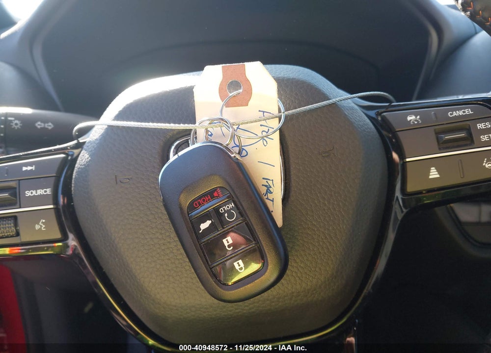 2024 HONDA HR-V 2WD SPORT/2WD SPORT W/O BSI VIN: 3CZRZ1H58RM743626
