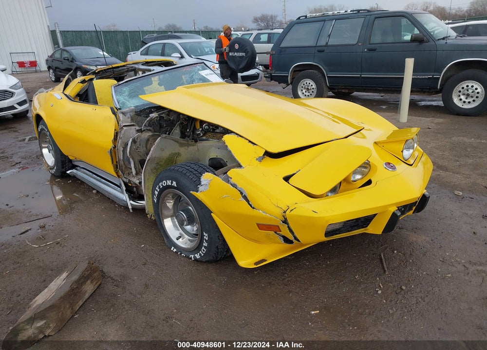 1975 CHEVROLET CORVETTE VIN: 11111Z37T5S428429