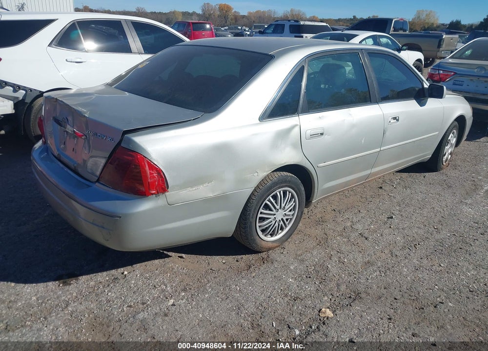 2002 TOYOTA AVALON XL VIN: 4T1BF28B62U223062