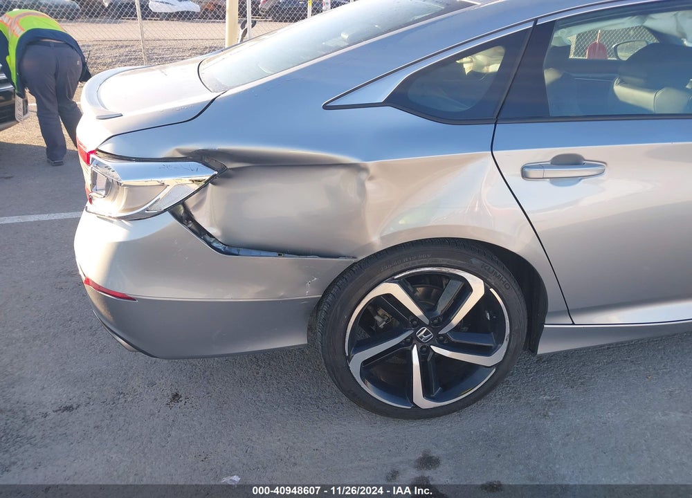 2018 HONDA ACCORD SPORT VIN: 1HGCV1F35JA158952